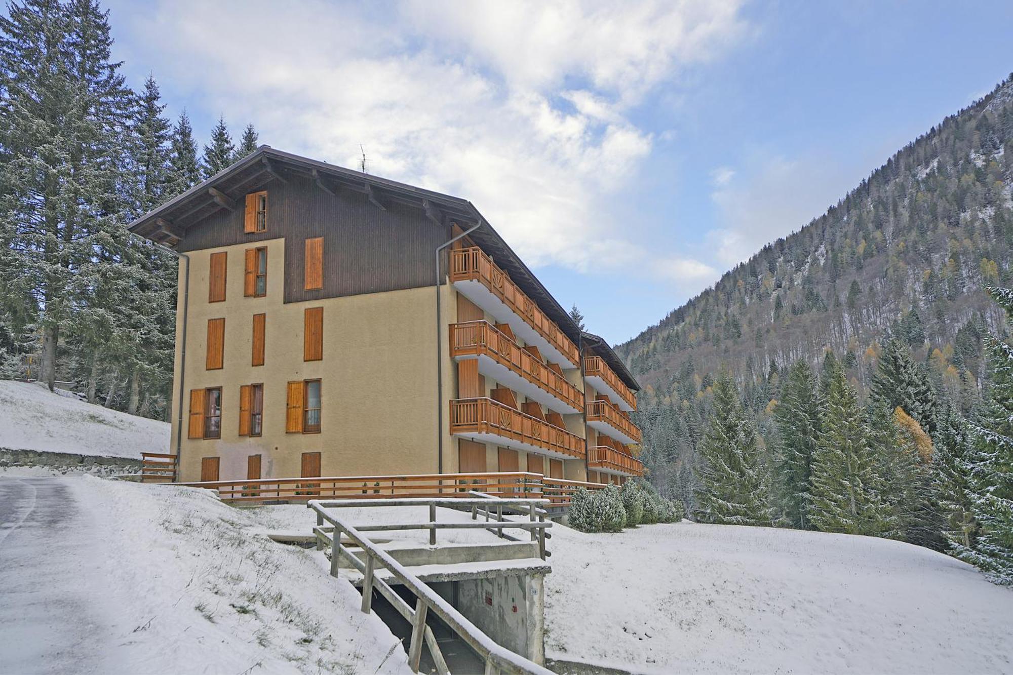 Apartment Iflat Campiglio Fracinglo 2 *